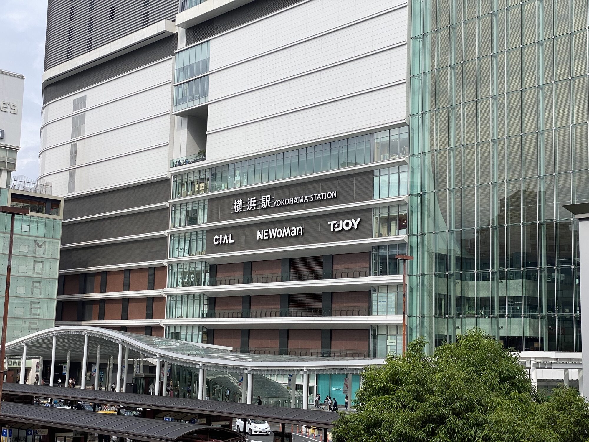駅ビル