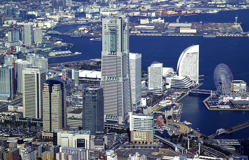 横浜