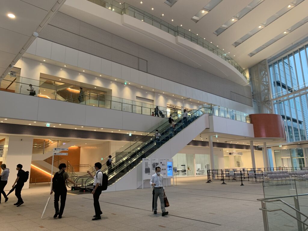 横浜市役所